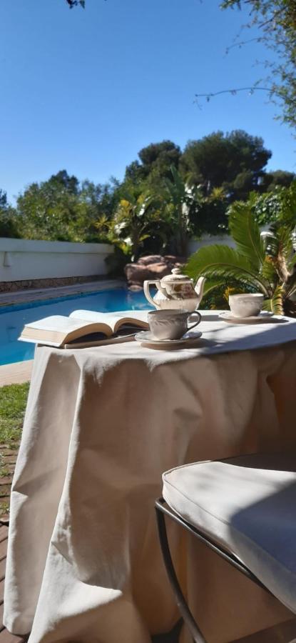 Villa Bed And Breakfast - Kitchen, Pool, Barbecue And Large Garden Benidorm Exterior foto